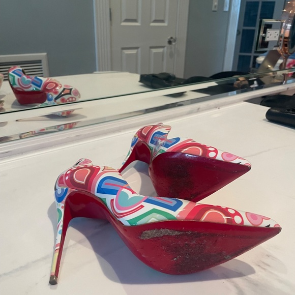 CHRISTIAN LOUBOUTIN HOT CHICK 100 MULTICOLOR PATENT LEATHER PUMPS SZ 39.5 - Picture 3 of 3